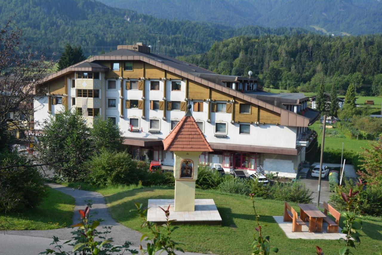 Four Seasons Apartment Karintia Latschach ober dem Faakersee Buitenkant foto
